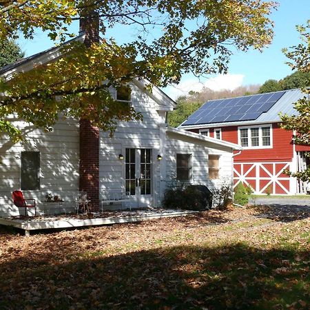 The Farmhouse Suite At Barn & Bike Red Hook Esterno foto