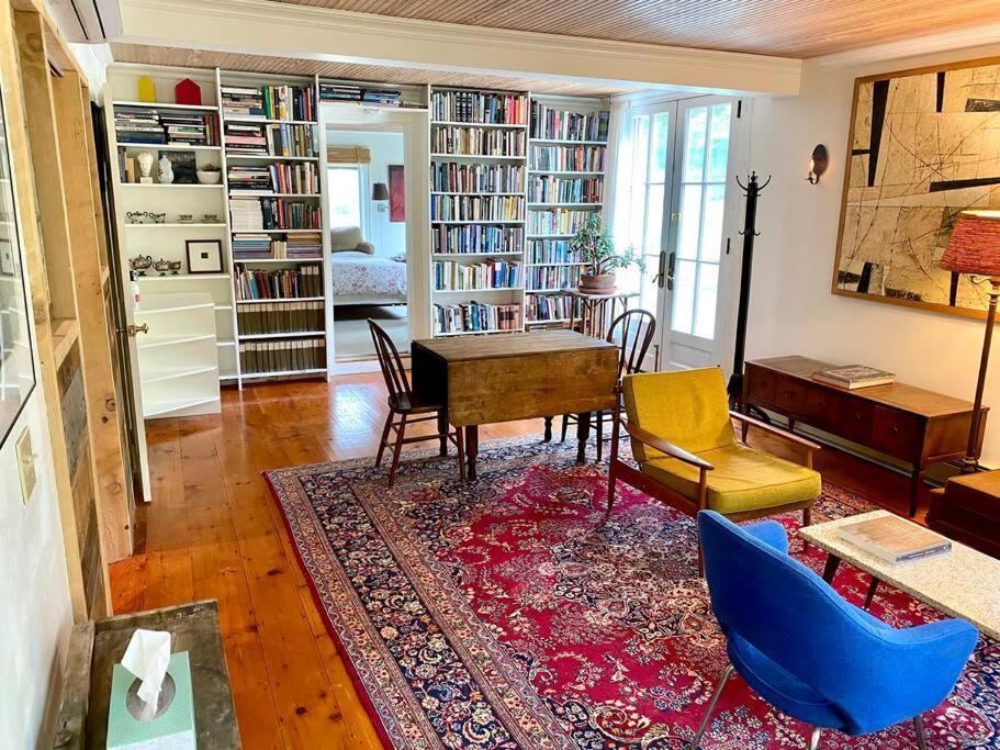 The Farmhouse Suite At Barn & Bike Red Hook Esterno foto