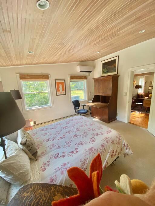 The Farmhouse Suite At Barn & Bike Red Hook Esterno foto